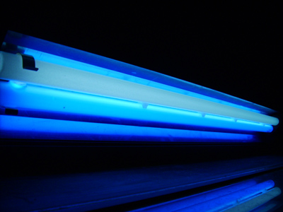 Plastica che si disinfetta con la luce