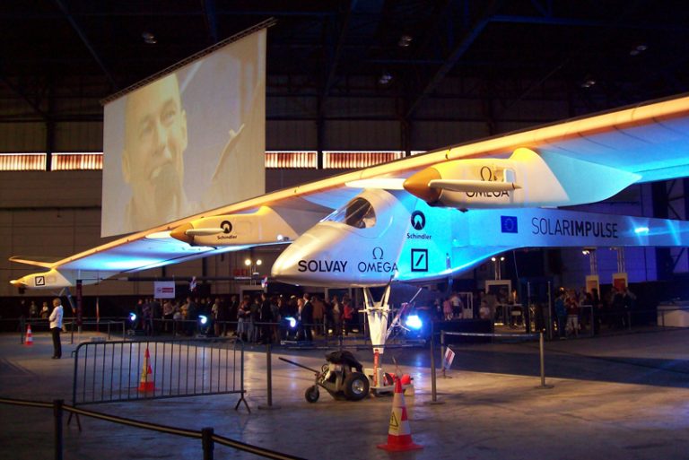 Solar Impulse, l’aereo solare visto da vicino