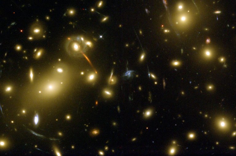 La Relatività generale? Funziona in tutto l’Universo