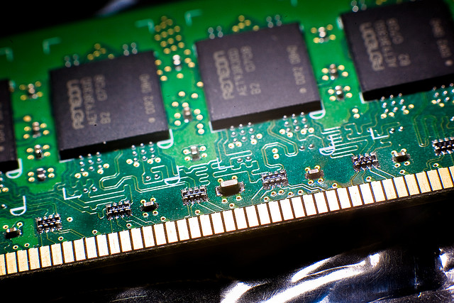 Una memoria ottica per un Internet superveloce