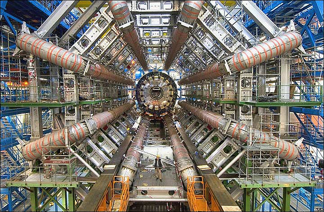 Trovato il bosone di Higgs, ma la caccia continua