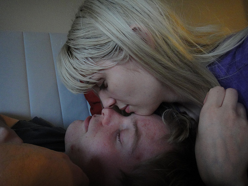 Il partner si sceglie anche con il naso