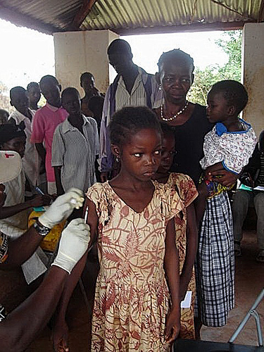 Meningite: funziona il vaccino che non teme il caldo