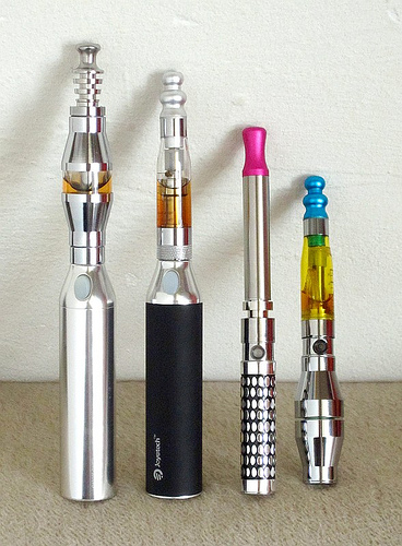 Sigarette elettroniche, il marketing per i giovani