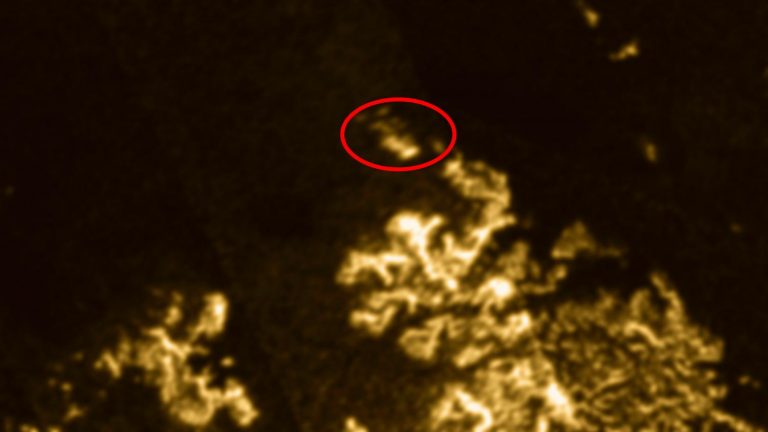 Un’isola magica su Titano, la luna di Saturno