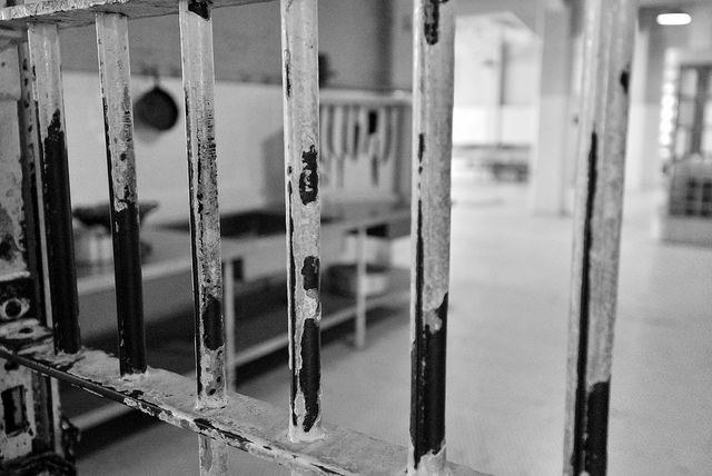 Carceri: 2 detenuti su 3 sono malati