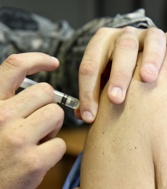 Niente vaccini, niente scuola?