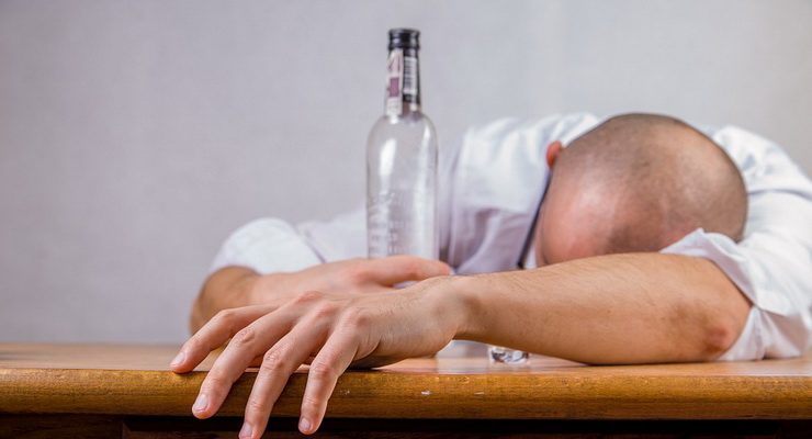 alcol sul cervello etanolo