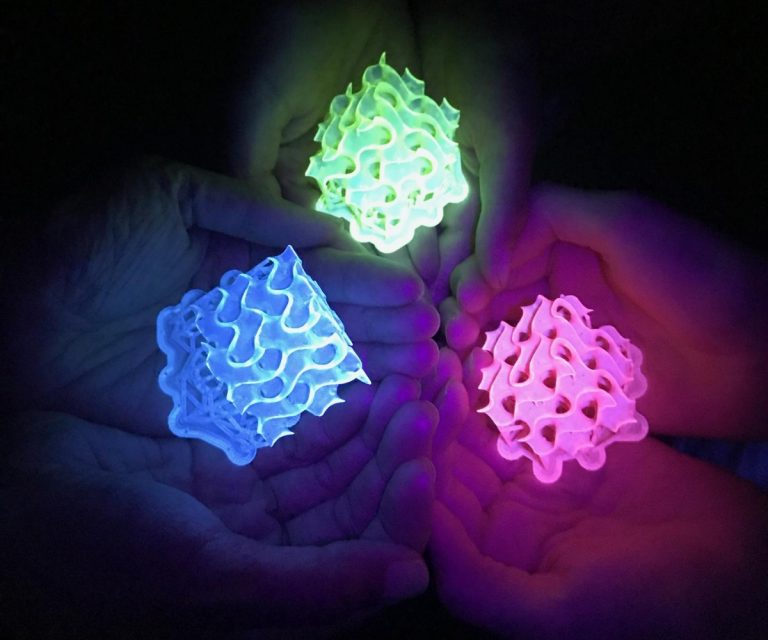 materiale fluorescente