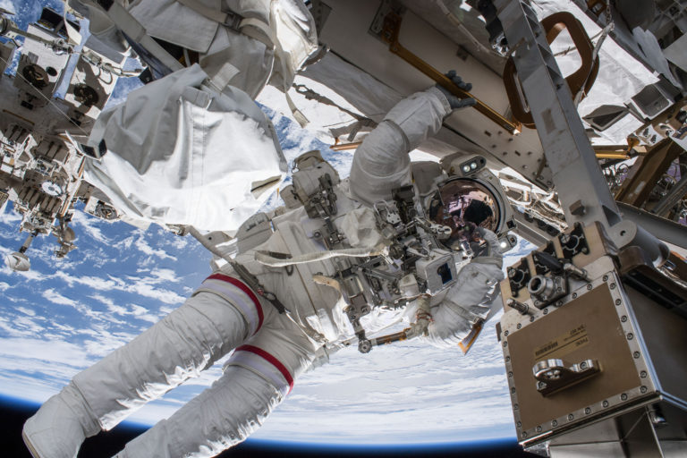 Cosa farà Samantha Cristoforetti nella sua prima passeggiata spaziale