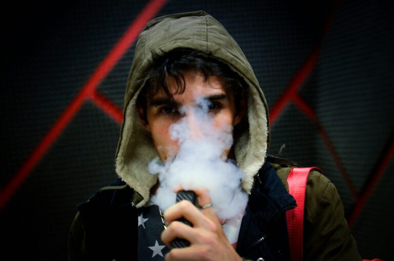 Giornata mondiale senza tabacco, fumo e ictus: anche le e-cig fanno male