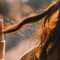 Tricotillomania: cosa scatena l’impulso di strapparsi i capelli